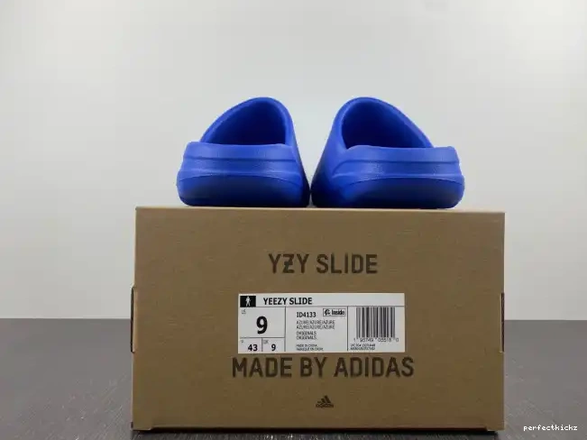 ID4133 Slide Adidas Azure Yeezy 0508